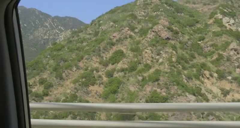 Look at this view. - This scenery is insane