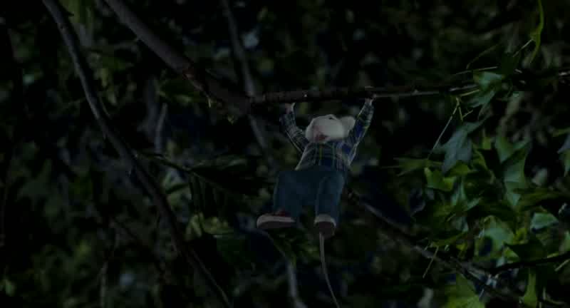 Look it's mouse on a stick I love mouse on a stick