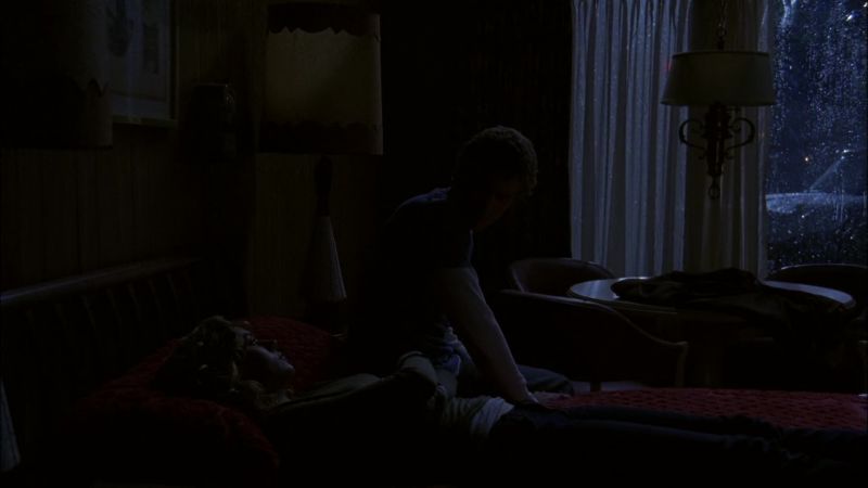 Look, Peyton