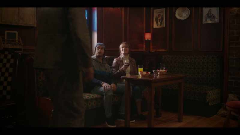 Look, Ray's at the bar