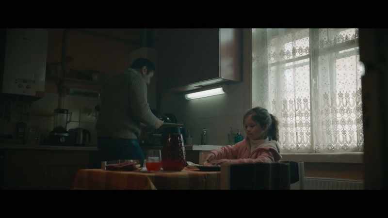 Look, we'll put her phone in the toaster