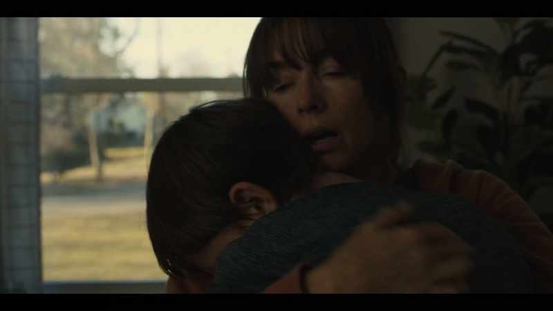 LORI: Come here. -(CRYING)
