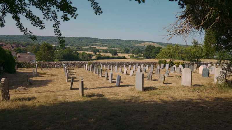 Lucie's tomb is in a churchyard