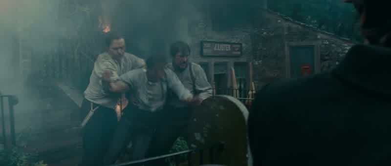Lucy.... Lucy. Arthur. - No. No. - Arthur. Arthur