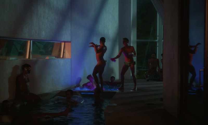 (LUKE AND KEEGAN SQUEALING)