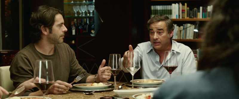 Lunch with her parents. - What a plan. Call her!