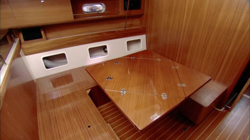 Luxury sailboats have enough space for many rooms