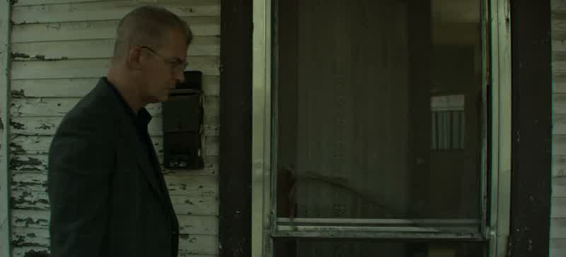 Ma'am, I'm Detective Roy Carver