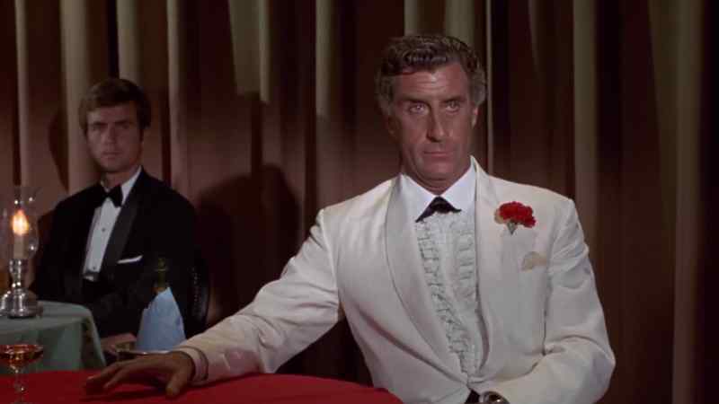 MAC: Count Massimo Contini