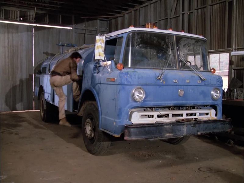 MACGYVER: Come on, let's go