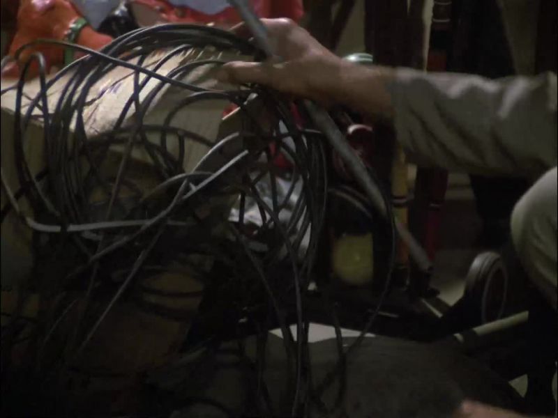 MACGYVER: Frank, l think we're in business