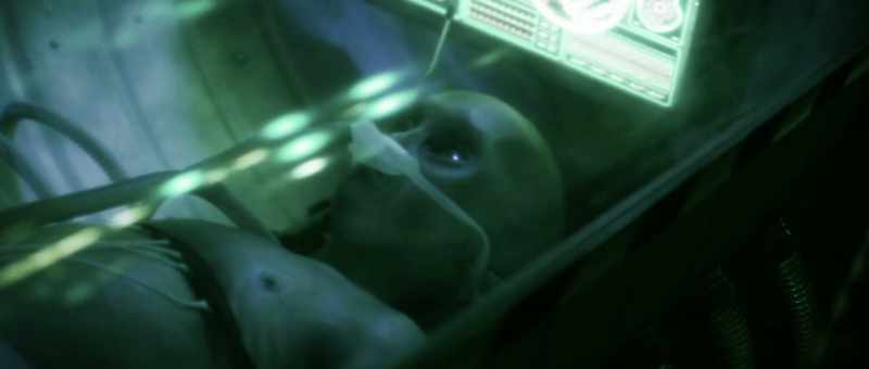 [machine beeping] -[ominous music]