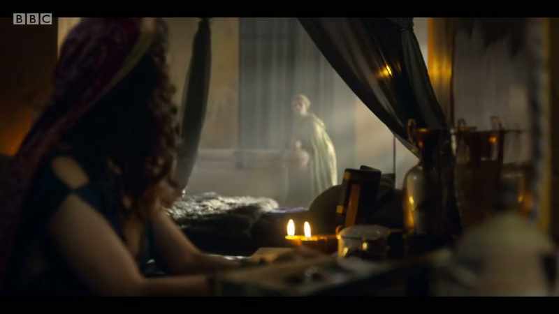 Madam, shall I prepare your bath?