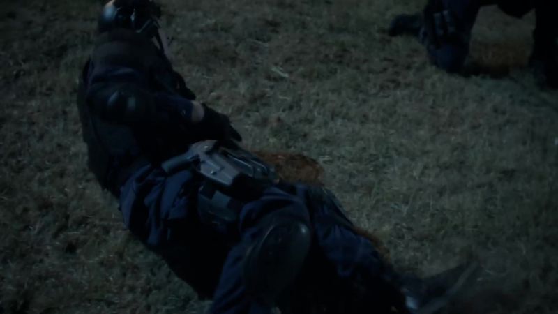 [Major Grey] Take cover