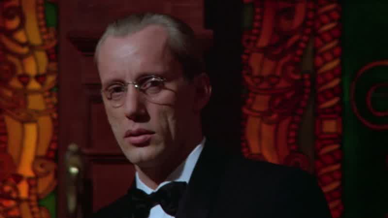 Sit down NoodlesMake yourself comfortableI'm glad you accepted my invitationWell I was curiousSo many important people in one placeYes Well the rats usually desert a sinking shipBut in my case they