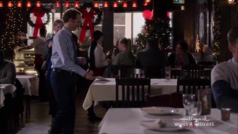 Make yourselves at home. - Thank you. - Appreciate it, thanks