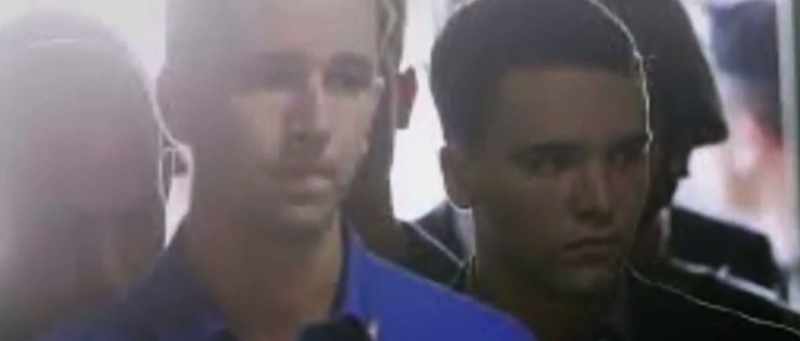 [Male Reporter] Pemberton was surrounded