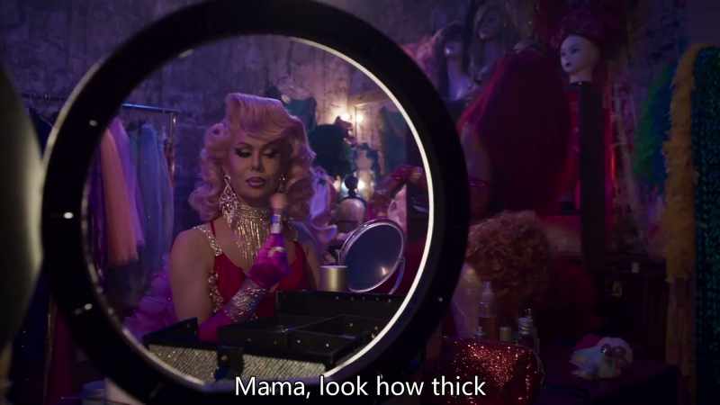 Mama, look how thick