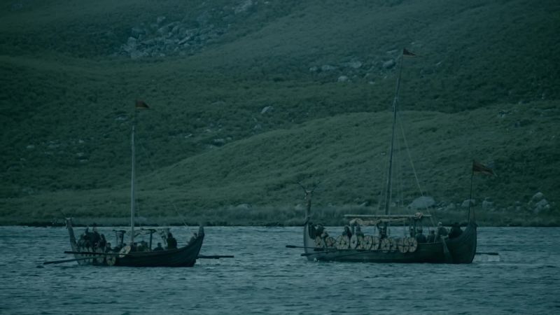 MAN 1: Row!