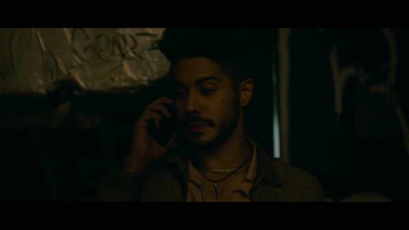 [man 1] There is another buyer. -I'm your buyer