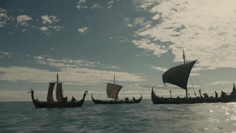 MAN 1: Turn the sails!