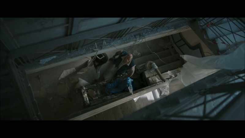 MAN 2: Hey, Oscar, we got two Marines trapped up here