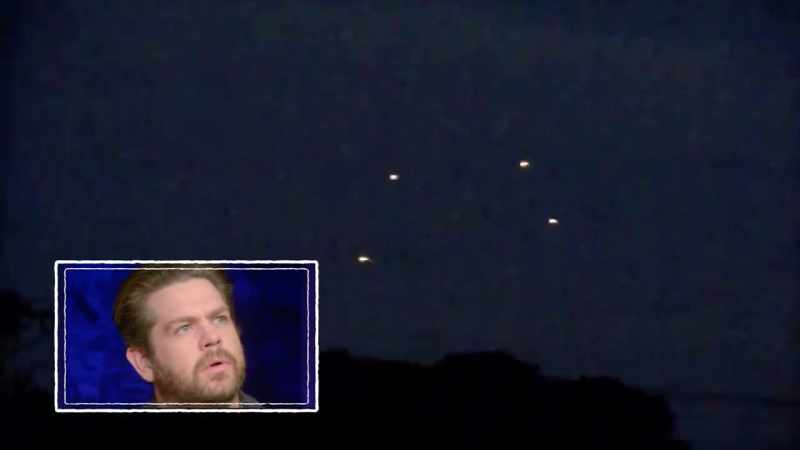 [man] Aliens! - Wow