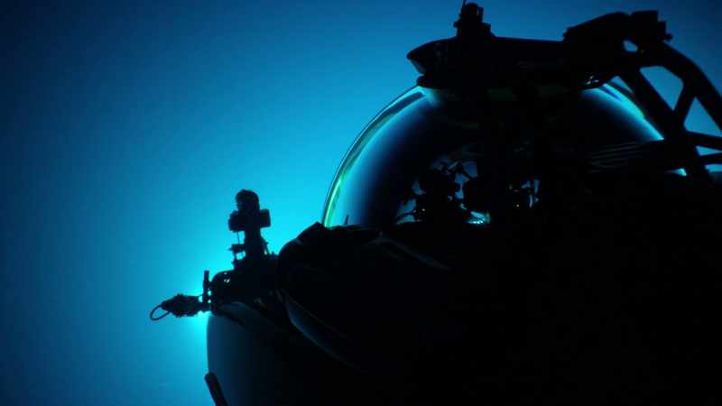 MAN: Control, control, Nadir. Depth, 700 meters, descending. Over