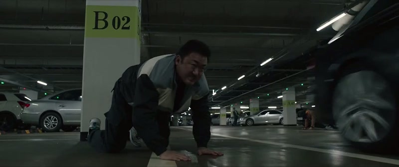 Man-jae, get in the car! - Yes!