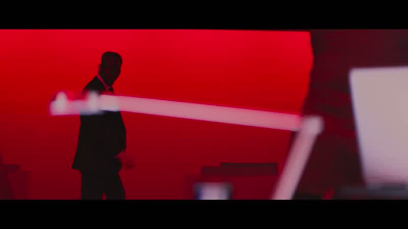 MAN: Keep your head down