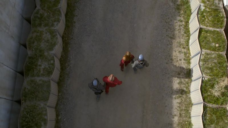 MAN: Open the gate!