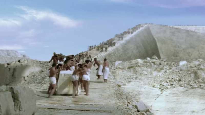 Many Egyptologists suspect that ramps were used
