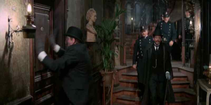 Marcelle! Let me in, Marcelle! - Arrest that man