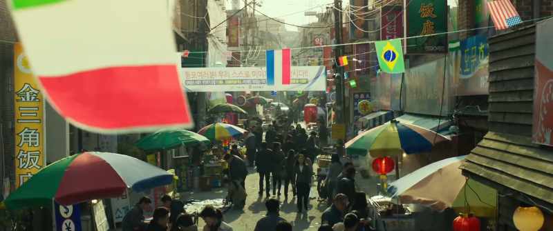 March, 2004 Chinatown, Garibong District