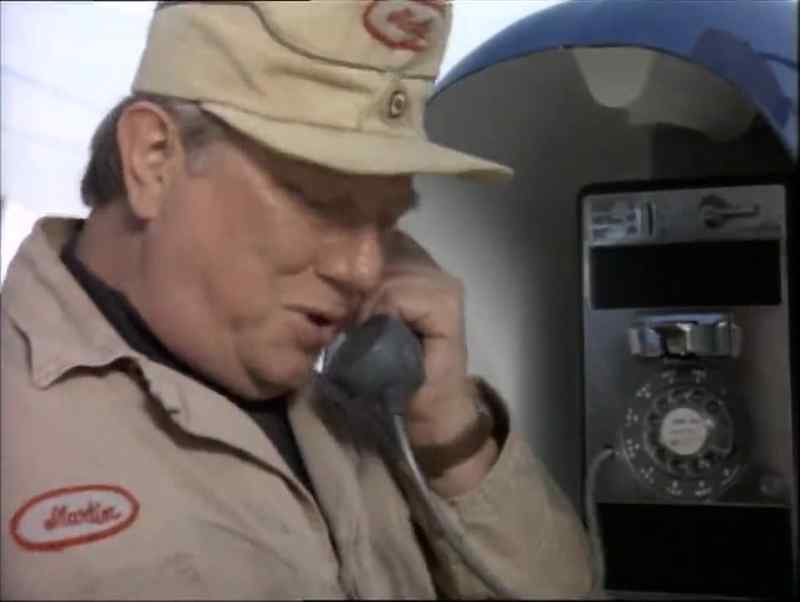 Martin Borman, Superservice. - Give me Clint, please