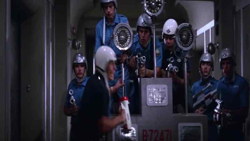 Martin, get ready with the lights