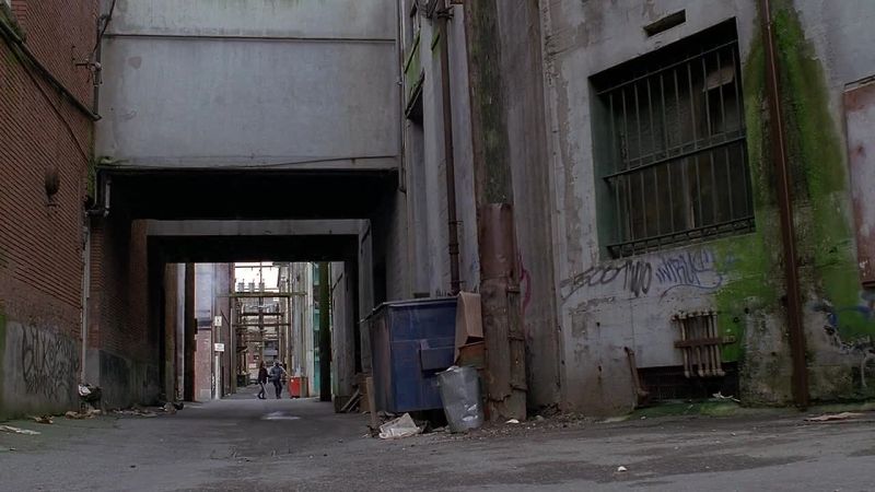 (Marty) Where? - (man) Here. There's an alley here