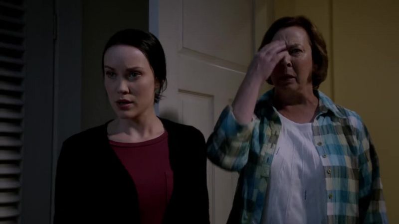 Mary, mother -- no, Jenna, don't!