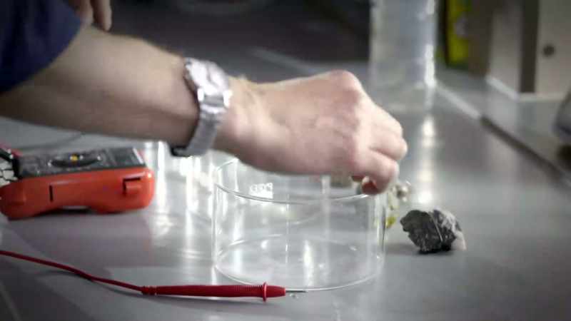 MATERIAL SCIENCE ANDREA SELLA TESTS THE THEORY