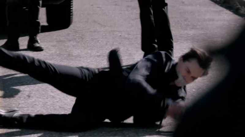 Max: Let him go!
