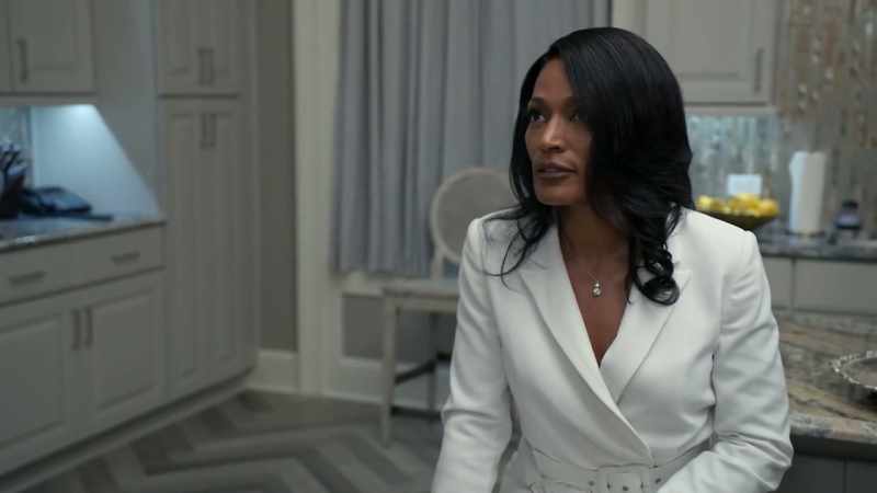 MAX: YOU ARE THE FIRST LADY