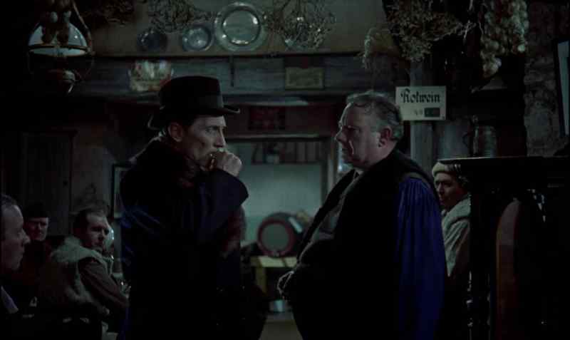 May I have a brandy, please? - Certainly, sir