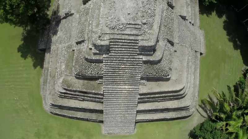 Maya pyramids were built to mimic mountains
