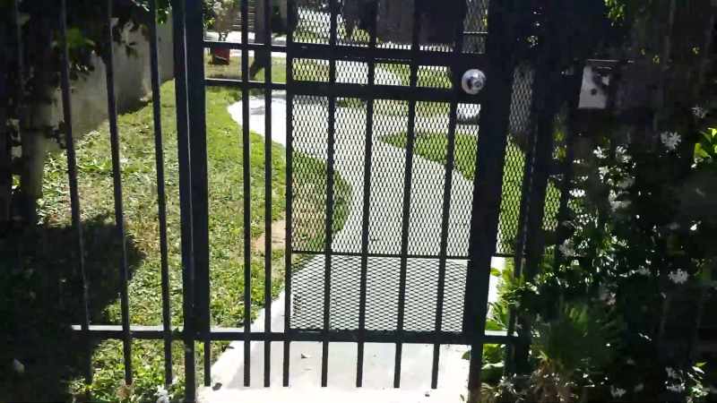 Maybe I can get in