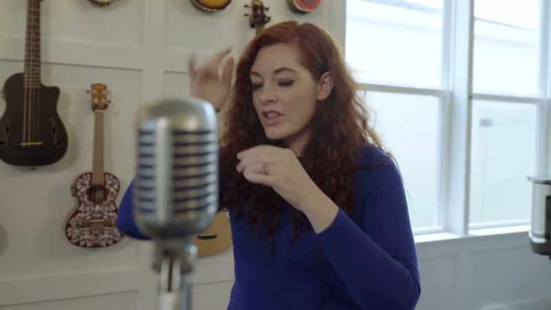 �� Maybe if I close my eyes ♪