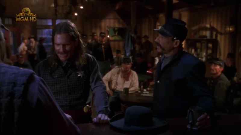 Maybe you oughta apologise... - I don't apologise!
