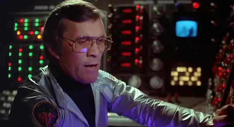 Mayday! Mayday! I read the Commander's down