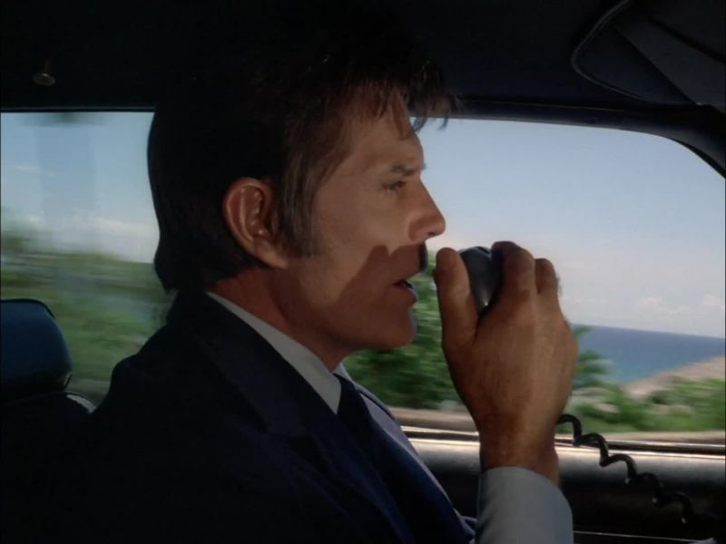 McGARRETT. YEAH, CHE?