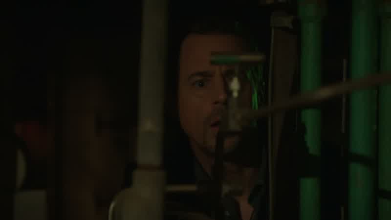 McGEE: Federal agent!
