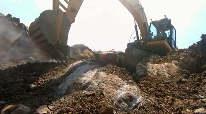 � Meanwhile, Brad is trying to dig